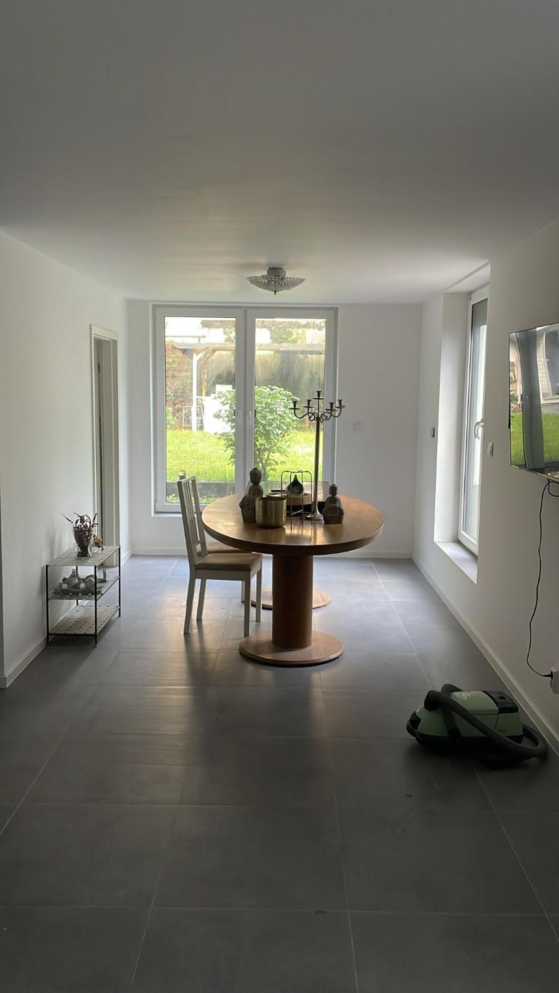 Apartment Sch1 Schleswiger Str.19,30165 Hannover,ug,2 X Sz *